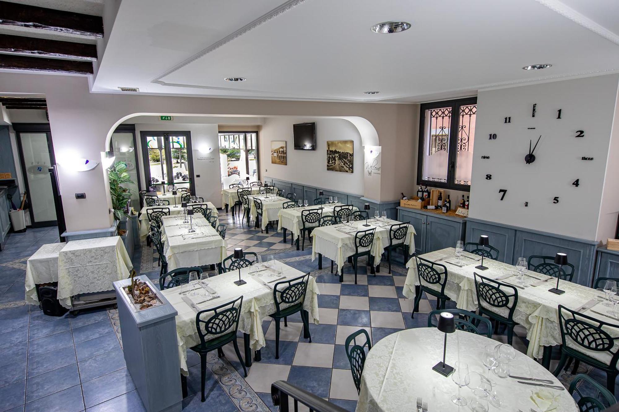 Hotel Novara Βερμπάνια Εξωτερικό φωτογραφία