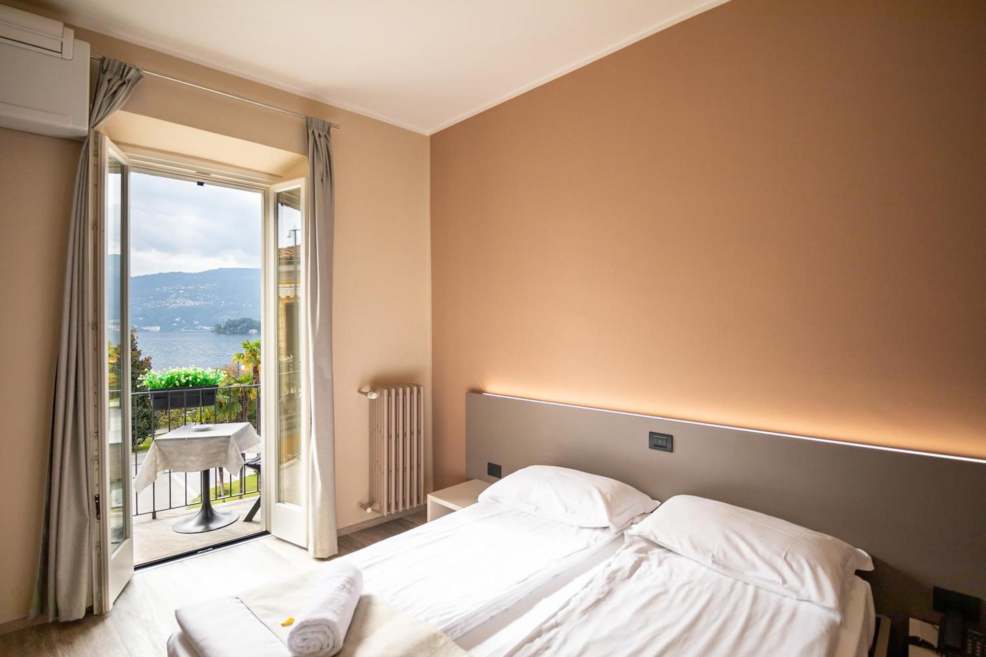 Hotel Novara Βερμπάνια Εξωτερικό φωτογραφία